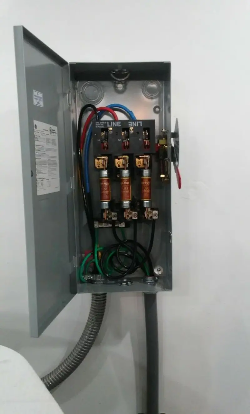 Three-phase disconnect switch installed for Smoke Detector Installation in Elk River